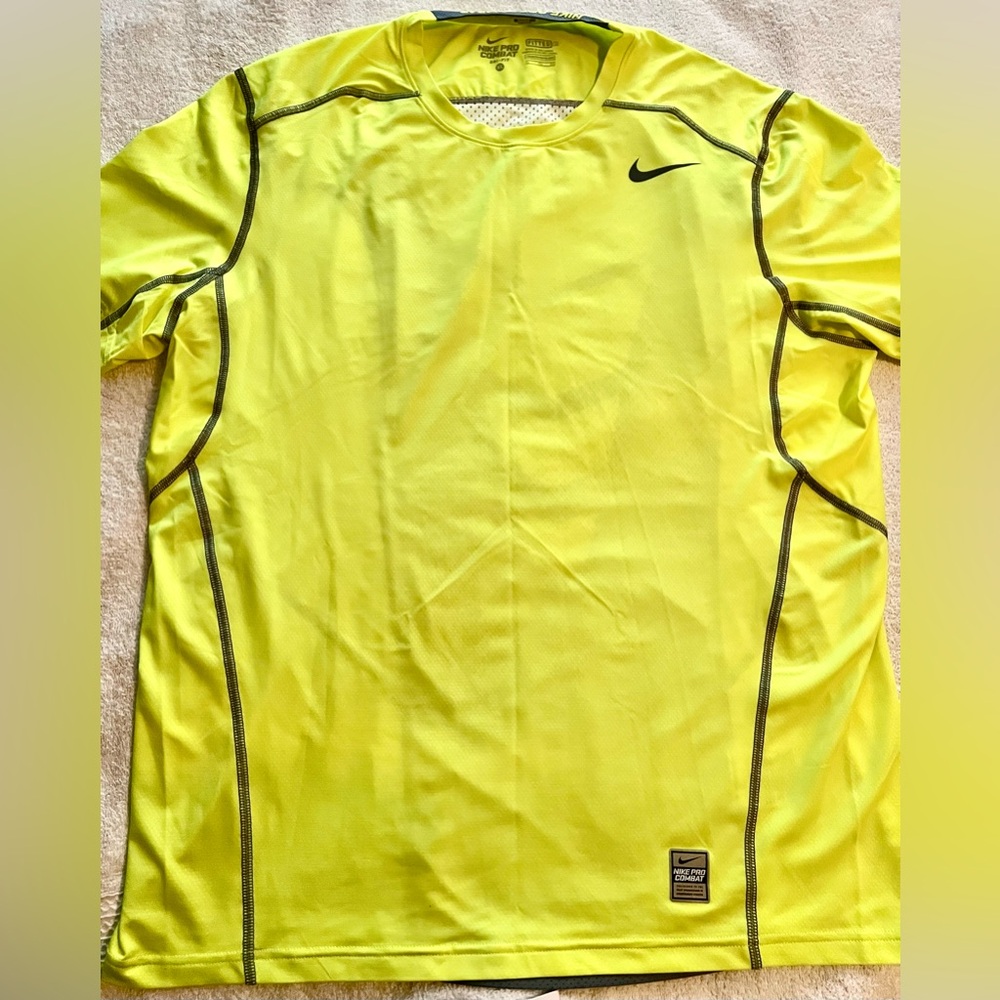 Men’s Nike Pro Combat Dri-Fit Fitted Shirt, Size XL, Yellow & Gray, Pre-Owned